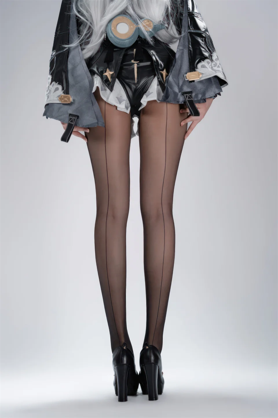 轩萧学姐_No_081_绝区零·仪玄_墨形影踪_100P_378MB tg@simisebaisi 【丝足阁】027.webp